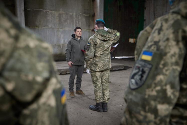 Legiunea „internațională” a armatei ucrainene anunță primii înrolați. De unde vin curajoșii, care s-au oferit voluntari pentru a lupta alături de Ucraina