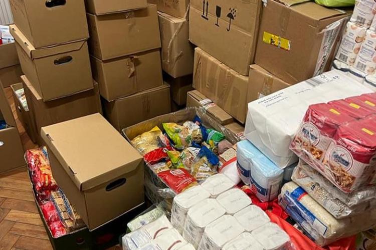 Sute de familii din Florești au donat alimente și produse pentru refugiații din Ucraina. Primăria centralizează donațiile   