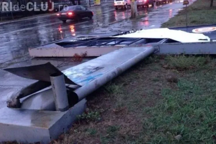 Cluj: Un bărbat care muncea la reabilitarea DN 1R - Transursoaia a murit după ce a fost lovit de un panou metalic