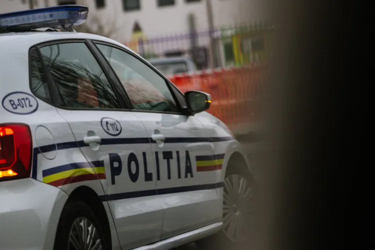 Sindicatul Europol: Poliţia Română operează spălătorii auto ilegale. Poliţiştii, ameninţaţi cu sancţiuni dacă autospecialele sunt murdare