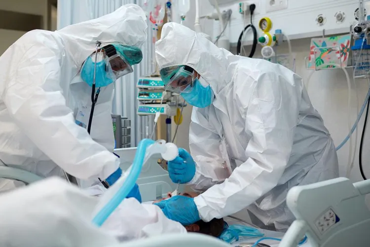 Pandemia este pe sfârșite, dar patru localități din județ se află încă în topul național COVID-19. Inclusiv Cluj-Napoca