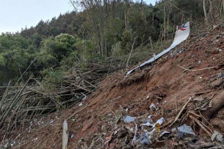 Controlul traficului aerian: Nu există supraviețuitori în urma prăbușirii avionului din China