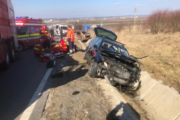 ACCIDENT rutier grav pe DN 75. Două mașini implicate - FOTO