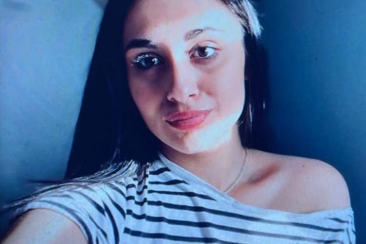 O elevă de 16 ani, de la un liceu din Cluj-Napoca, a DISPĂRUT după ce a plecat de la cămin. Ați văzut-o?