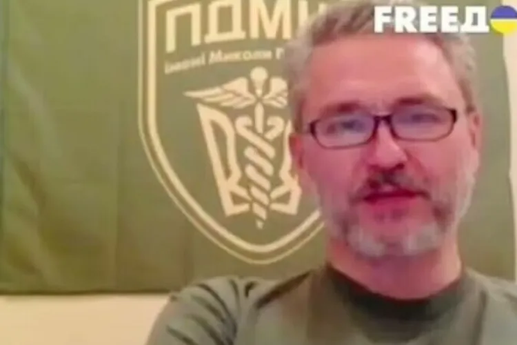 VIDEO - Șeful unui spital mobil din Ucraina le-a cerut medicilor subalterni să îi castreze pe soldații ruși ce vor fi capturați 