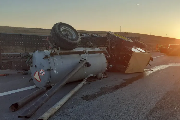 Accident pe Autostrada Transilvania, sensul Gilău - Turda