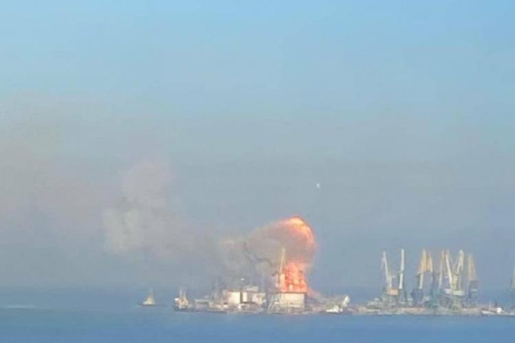Lovitură mare pentru ruși! A fost distrusă imensa navă de debarcare Orsk - VIDEO