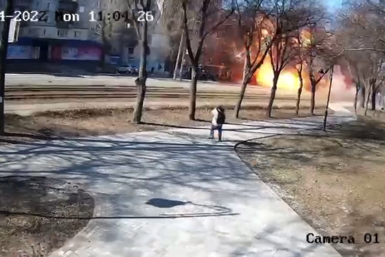 O rachetă a lovit Kievul. Momentul a fost filmat - VIDEO