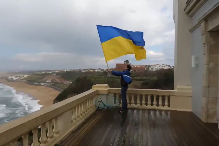 Vila fiicei lui Putin, confiscată de activiști în Franța! O pun la dispoziția refugiaților - VIDEO