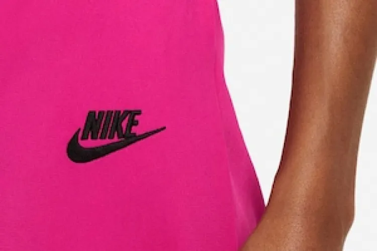 Sfaturi esențiale pentru a alege hainele de antrenament potrivite