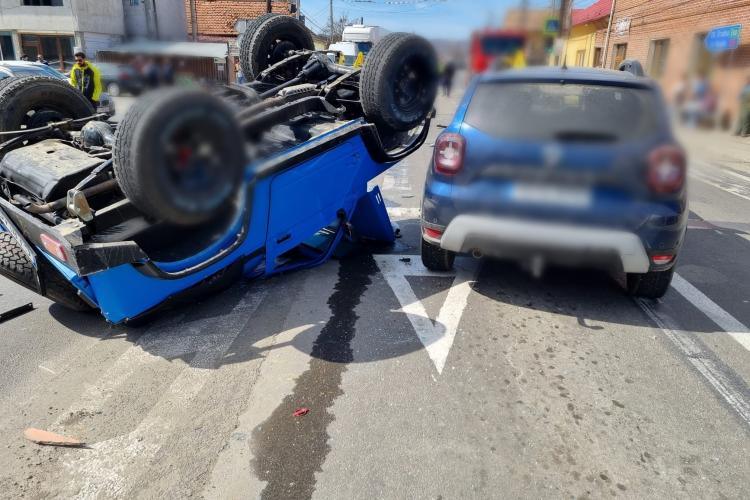 Un șofer inconștient din Gilău a fost reținut după un accident grav, de la care a fugit - FOTO