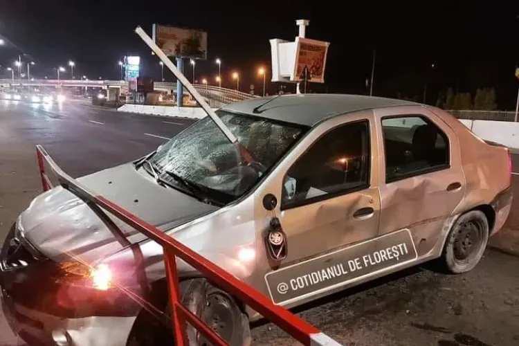 Accident tras la indigo la Vivo, la diferență de câțiva ani. Un șofer beat s-a înfipt în parapetul de pe marginea drumului - FOTO