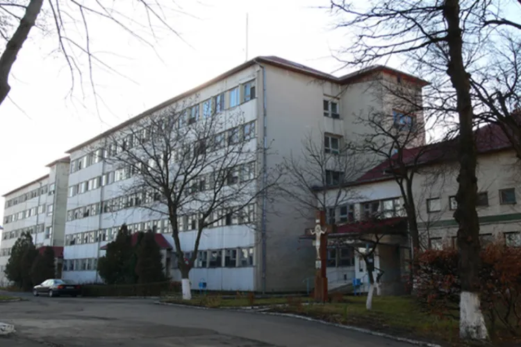 Un pacient de 76 de ani s-a sinucis la Spitalul Orășenesc Huedin. Cum a reușit bătrânul să își pună capăt zilelor 