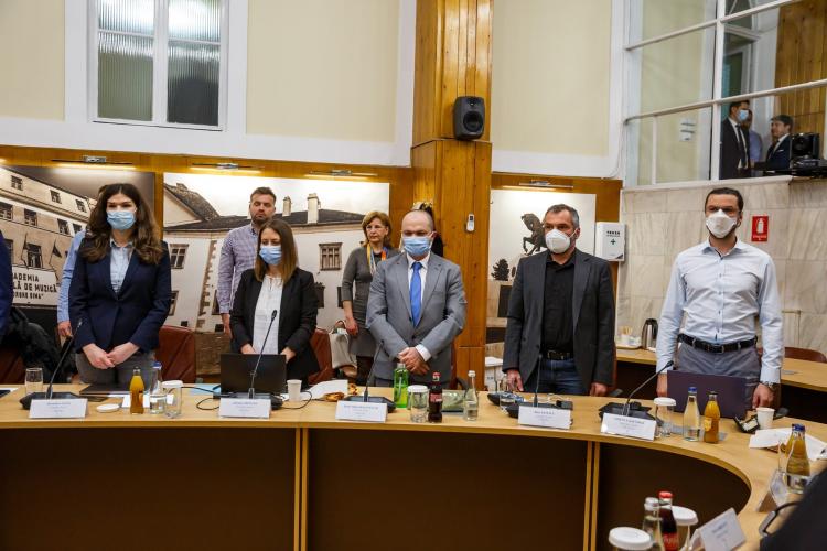 USR Cluj nu a votat bugetul Sălii Polivalente Cluj, pentru că director a rămas Ionuț Rusu, cel care a cumpărat haine de lux în pandemie