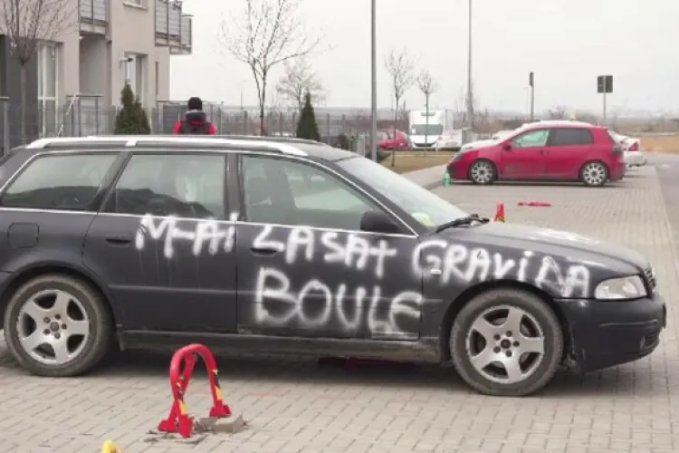 ”M-ai lăsat gravidă boule”  Farsa virală făcută de câțiva tineri unui prieten, de ziua lui   