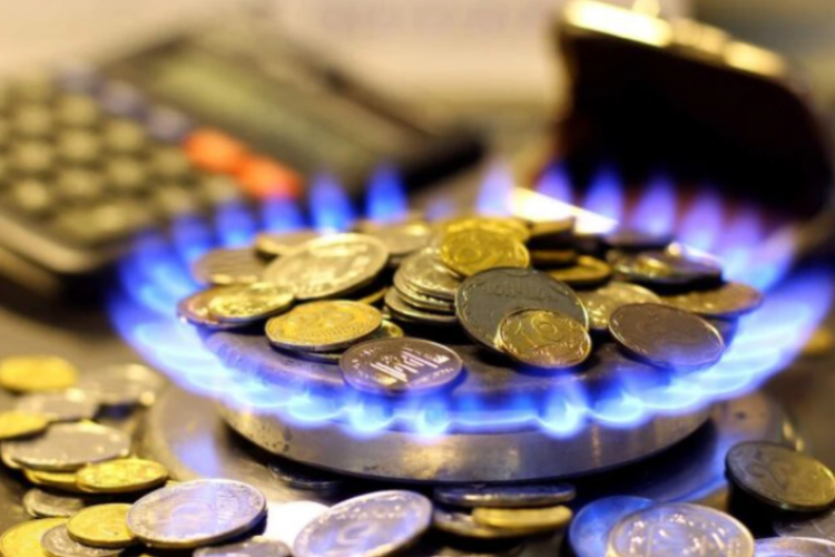 Preţul gazelor a crescut din nou cu 7%, după ce UE a început analizarea unor noi sancţiuni împotriva Rusiei