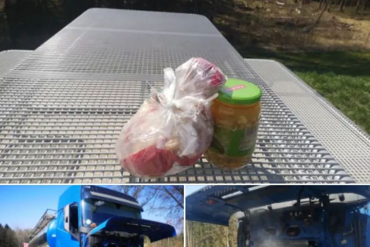 FOTO - Şofer român de TIR, după întâlnirea cu un coleg ucrainean: „Dacă am reușit ceva în ultimele săptămâni, a fost să spălăm imaginea României”