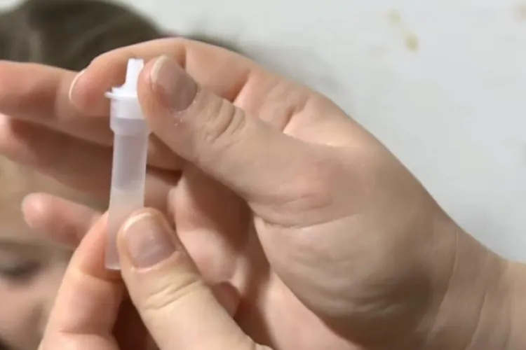 Statul român a cheltuit 450 de milioane de euro pentru cele 52 de milioane de teste salivă distribuite în școli, echivalentul a 36 de creșe 