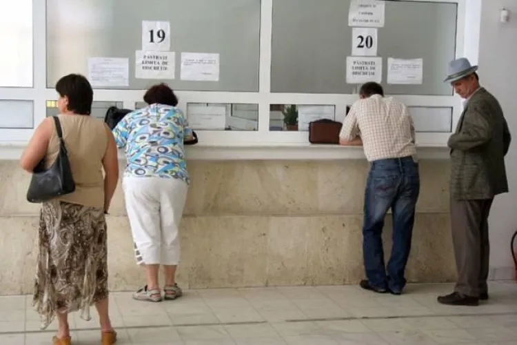 Cât te costă să cumperi șase ani de vechime în muncă. Românii se asigură că pot ieși în pensie fără să piardă bani