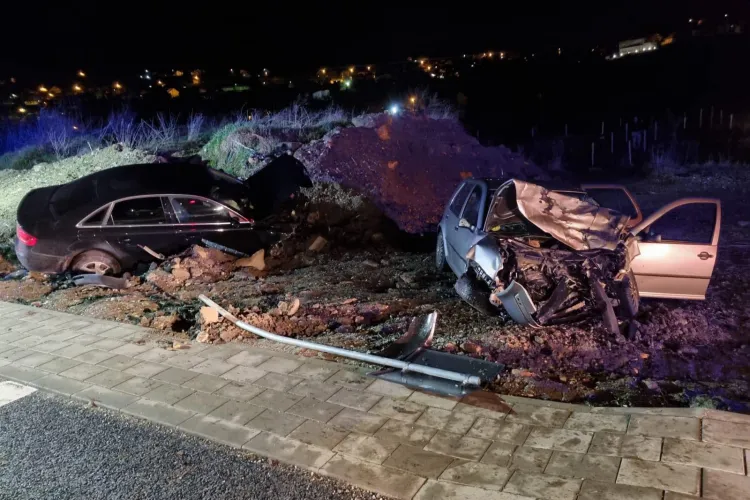 Mașină făcută PRAF la Cluj. A intervenit descarcerarea pentru extragerea unei victime