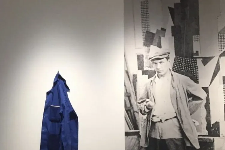 Un pensionar a furat o geacă din Muzeul Picasso fără să știe că era o operă de artă foarte scumpă