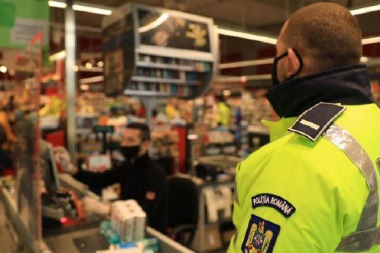 Incredibil, istoria se repetă! Încă un polițist a fost prins în timp ce fura parfumuri dintr-un magazin