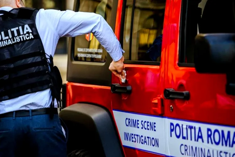 Crimă macabră. Cadavrul unui bărbat devorat de animale, găsit în spatele casei unei bătrâne 