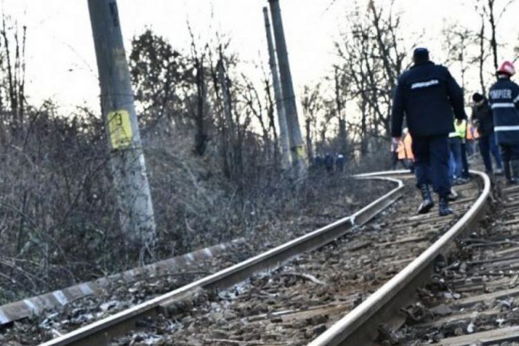 Cluj: O femeie a murit lovită de tren în apropierea stației CFR Piatra Craiului din localitatea Bucea. Polițiștii au deschis o anchetă în acest caz