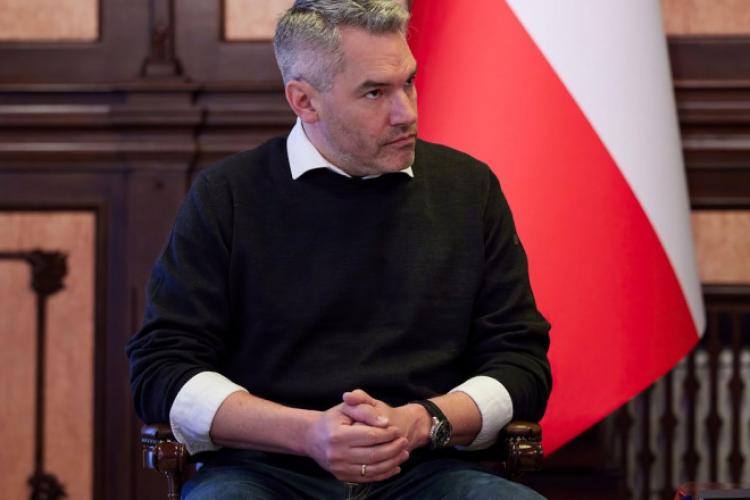 Cancelarul Austriei, Karl Nehammer, se va întâlni astăzi cu Putin la Moscova, după ce sâmbătă a fost la Kiev