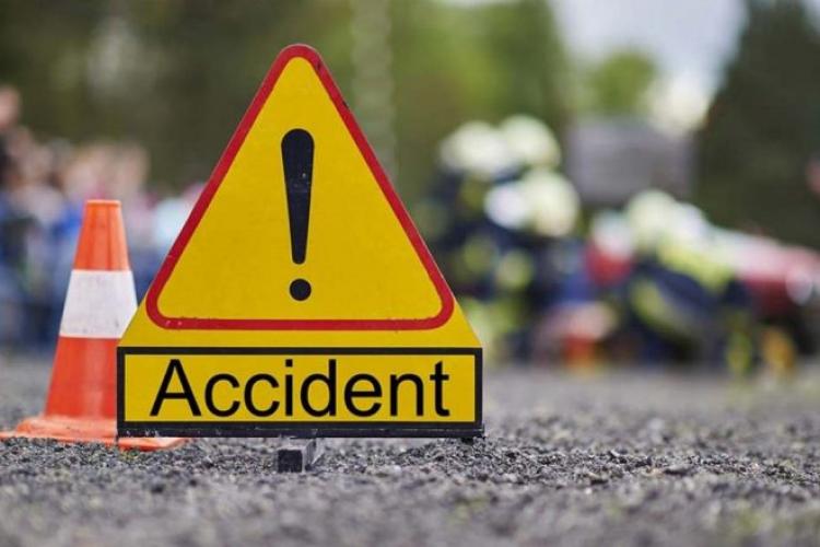 Accident pe DN1, CLUJ-ORADEA: Un șofer a „zburat” cu mașina într-un șanț