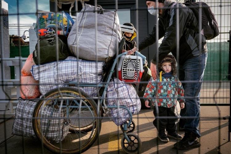 Poliția de Frontieră: 7.900 de ucraineni au intrat în România în ultimele 24 de ore. Refugiații continuă să vină la noi în țară