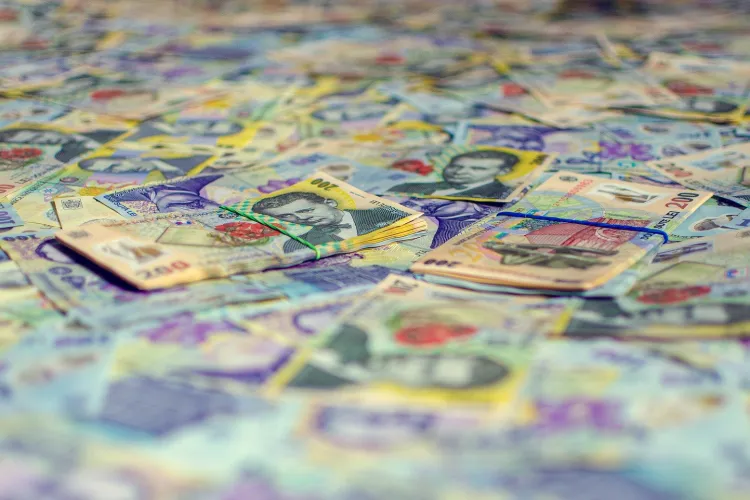 Guvernul plătește din bani publici ajutoare care să compenseze inflația: Valoarea tichetelor de masă crește cu 50%