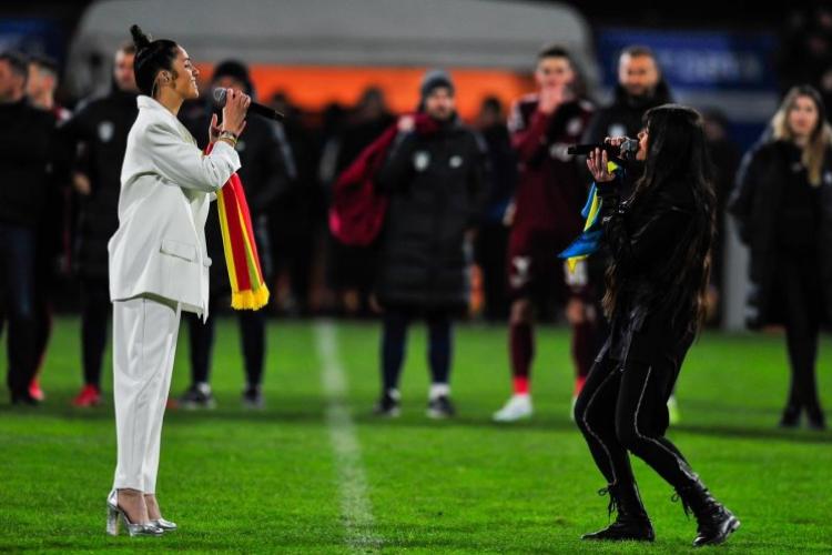 VIDEO - Moment emoționant la Meciul pentru Pace de miercuri seara. Ruslana a interpretat alături de Adela Todoran o piesă plină de mesaj