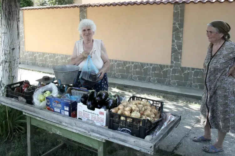 ANPC: Nu cumpărați carne din portbagaje sau ouă de pe marginea drumului, chiar dacă sunt mai ieftine