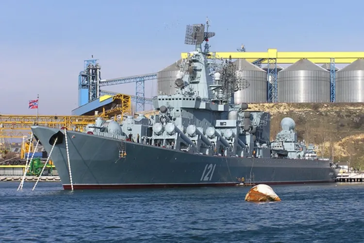 Ce înseamnă scufundarea crucişătorul Moskva, nava-amiral a flotei ruse. Un expert a spus că e începutul sfârșitului