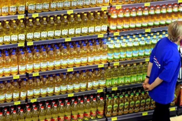 A crescut interesul pentru uleiul de rapiţă şi porumb, după ce războiul din Ucraina a dus la scumpirea uleiului de floarea soarelui 