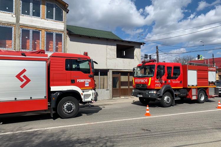 Cluj: Incendiu teribil la Gilău. Un minor a ajuns cu arsuri la spital