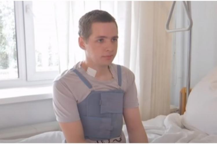 Povestea de film a unui soldat ucrainean, care a mers 2 zile cu un glonț în inimă