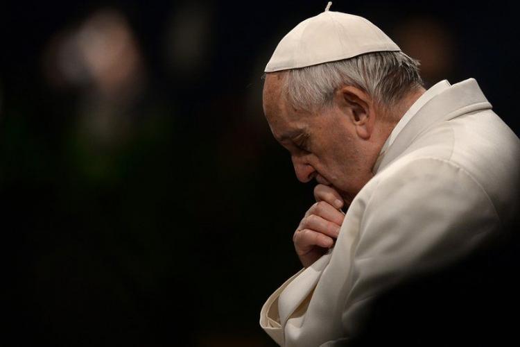 VIDEO - Papa Francisc, mesaj puternic în Duminica Floriilor: „Lăsaţi armele şi începeţi un armistiţiu de Paşte. Dar nu ca să reluați lupta”