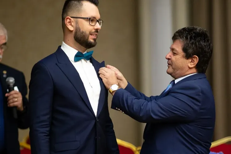 Dezamagit de Consiliul Judetean Cluj, Ovidiu Răzvan, consilier USR, și-a dat demisia. Motivele: ”lipsa motivației” și nevoia de ”libertate”   