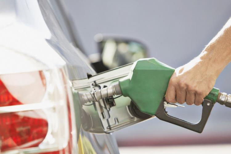 Carburanții s-au scumpit din nou. Prețul benzinei și al motorinei în Cluj-Napoca