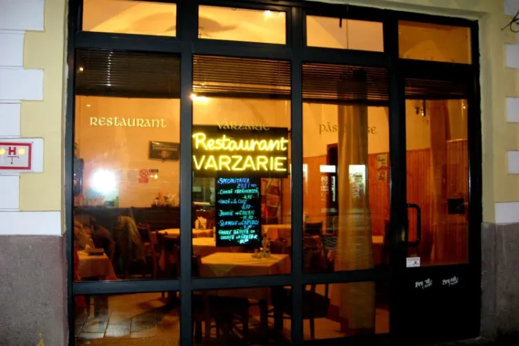 Varză a la Cluj! Aceasta este fără dubii rețeta cea mai autentică a Clujului. Cum se prepară pe stil vechi