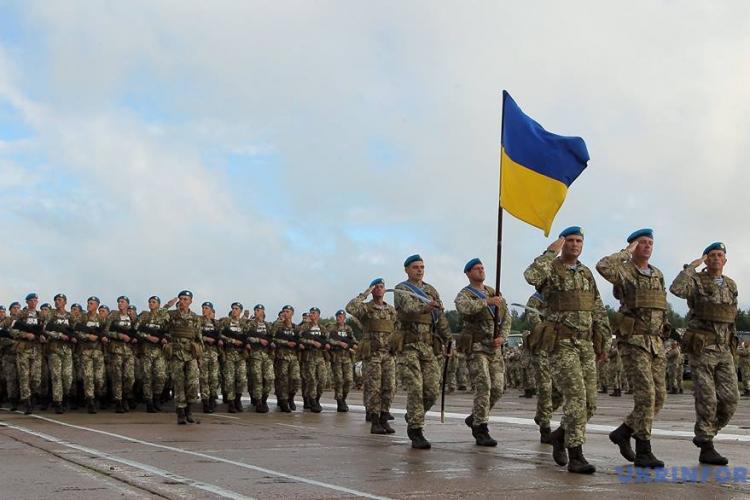 Rușii vor să organizeze o „paradă a prizonierilor” la Mariupol, unde vor defila 2.000 de civili ucraineni, îmbrăcați în uniforme ale armatei ucrainene