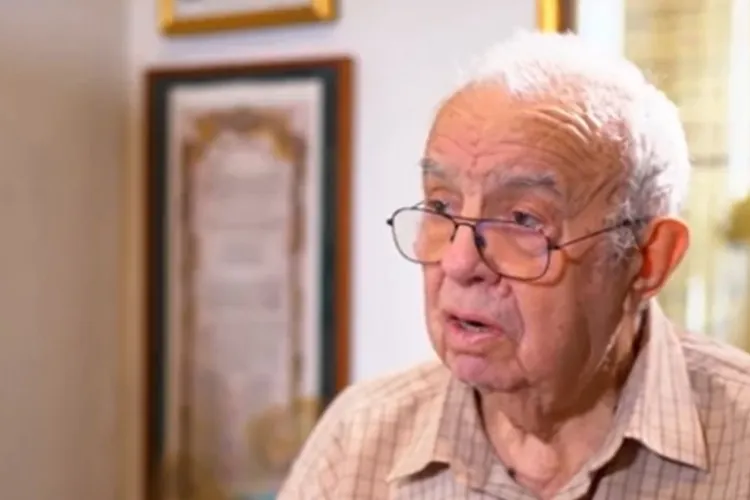 Actorul Alexandru Arşinel este în stare critică la spital   