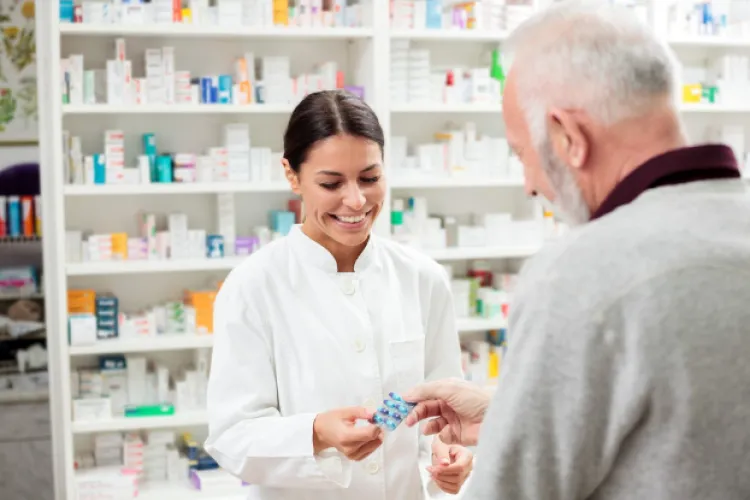 Românii plătesc mai mult pentru medicamente: „S-au scumpit mai mult decât am presupus, 10-15%”