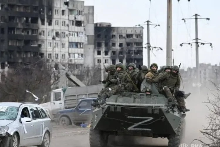 Ucrainenii, forțați să obțină „pașapoarte” false ale regiunii Luhansk ocupate de ruși 