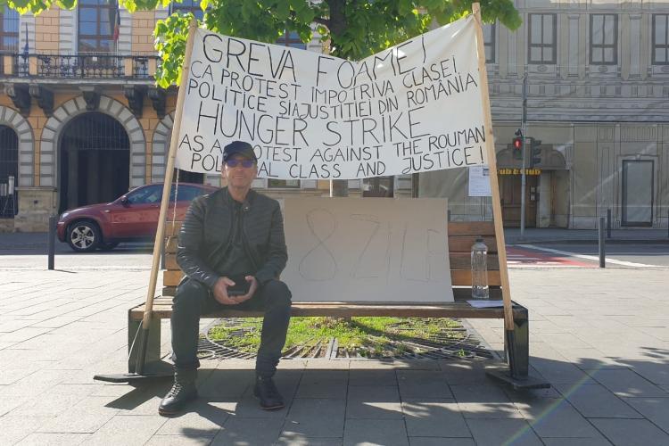 Actorul Emanuel Petran este în a opta zi de greva foamei - FOTO