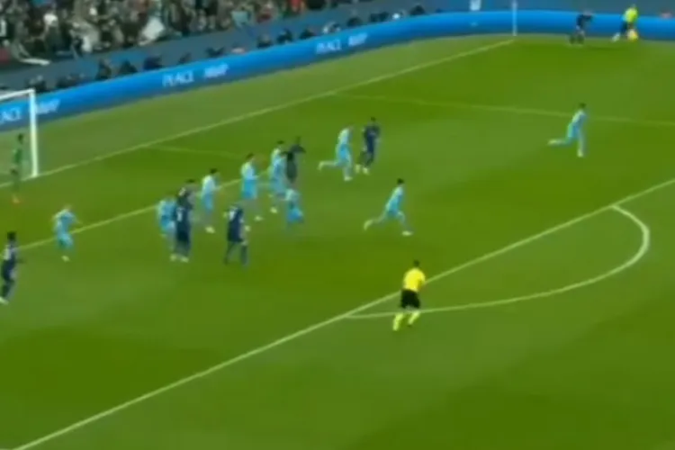 Arbitrul Istvan Kovacs, criticat de Dan Petrescu, a fost felicitat pentru modul în care a arbitrat în Liga Campionilor   