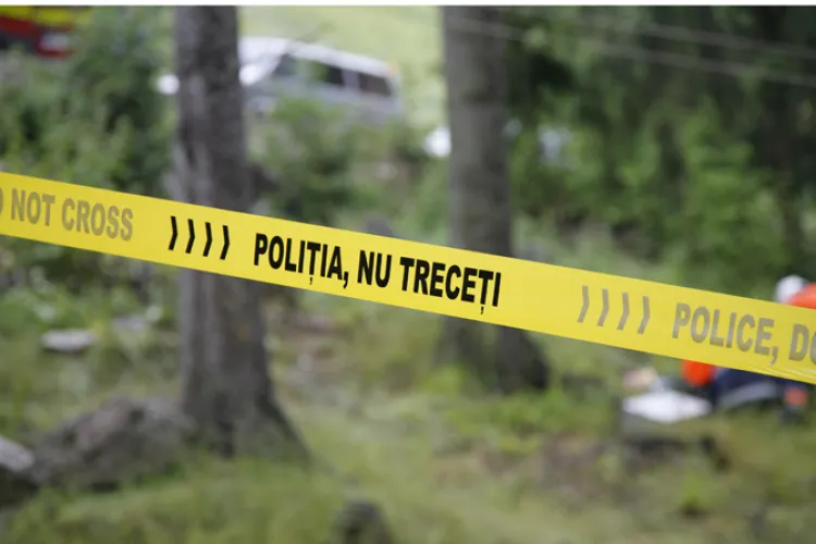 Descoperire macabră! Bărbat decedat, găsit într-o pădure din Ciurila   