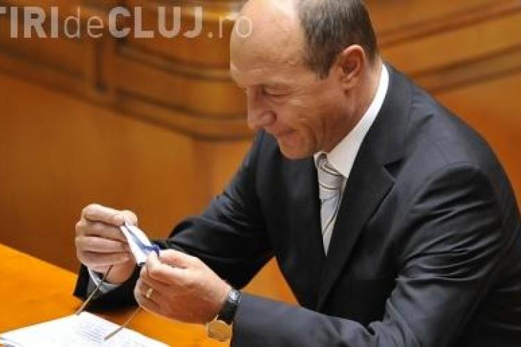 Basescu e dispus sa demisioneze! VEZI ce motive are